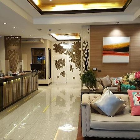 De Arni Hotel Банкок Екстериор снимка
