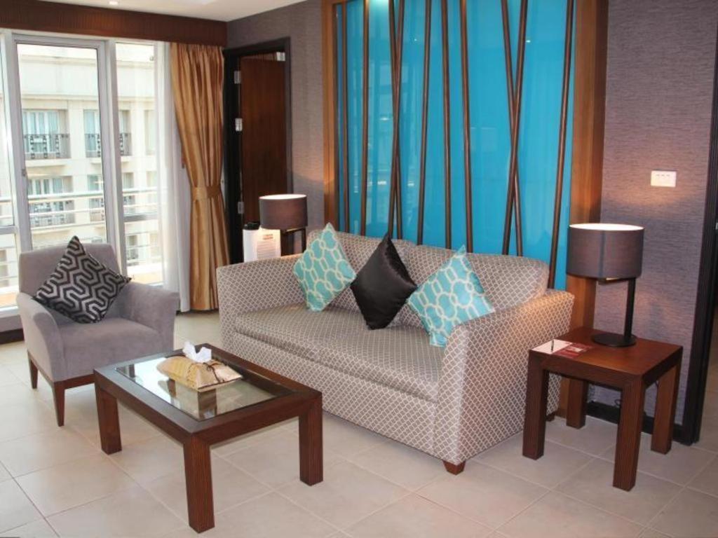 De Arni Hotel Банкок Екстериор снимка