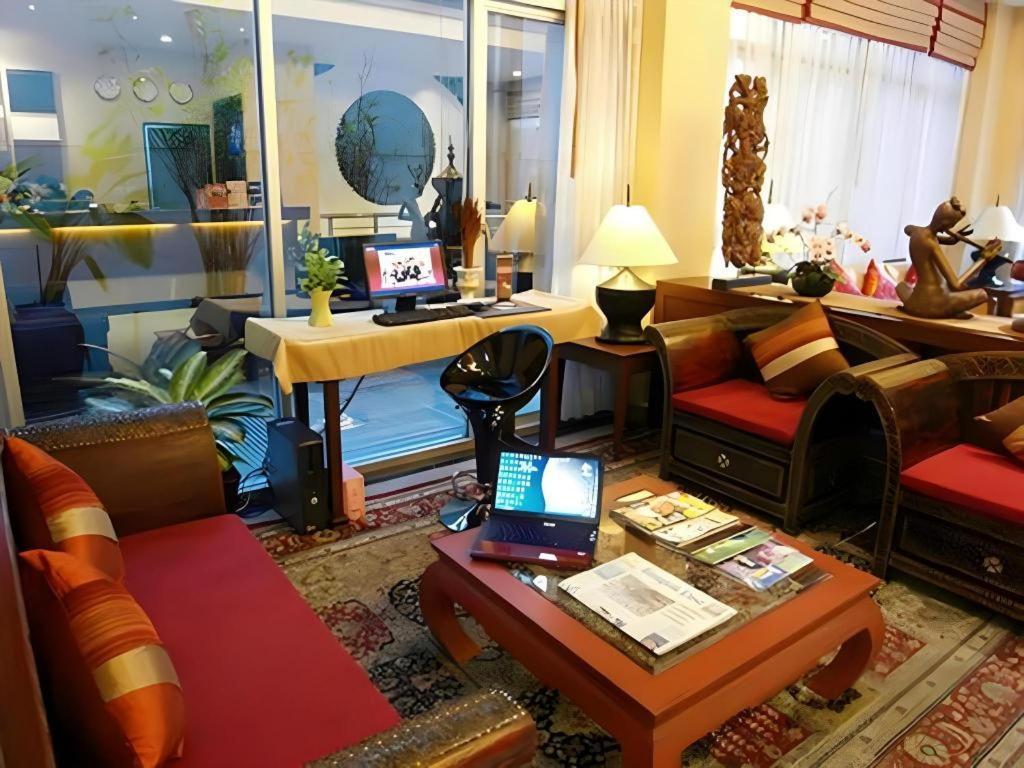 De Arni Hotel Банкок Екстериор снимка